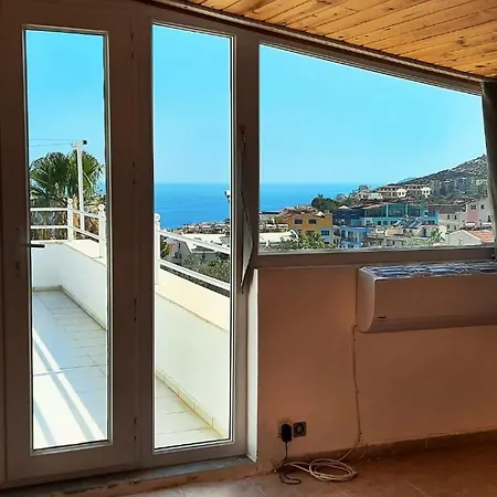 Elif Kalkan Kaş